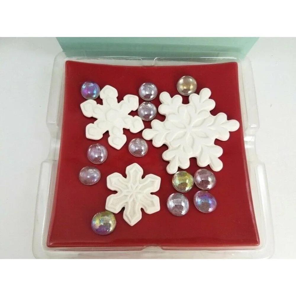 Partylite Fragrance Accents Holiday Christmas Scented Porcelain Snowflake Décor